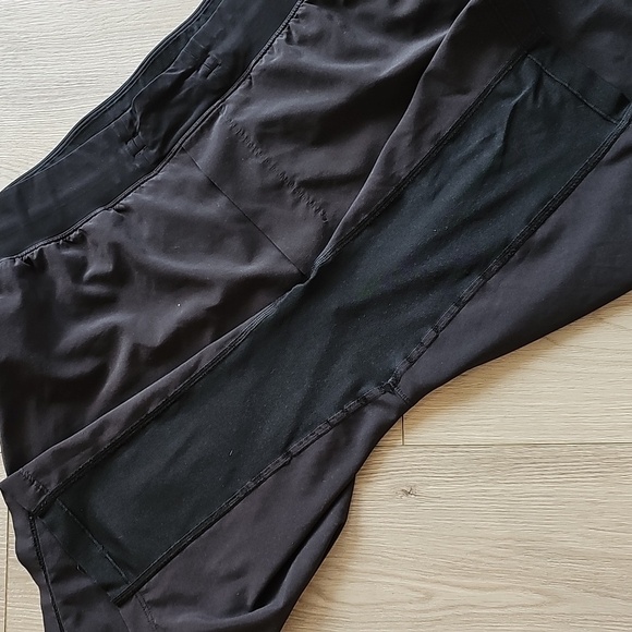 Lululemon T.H.E. Short *Linerless 9" Updated, *Flaw - Read* Size Large - Picture 7 of 16